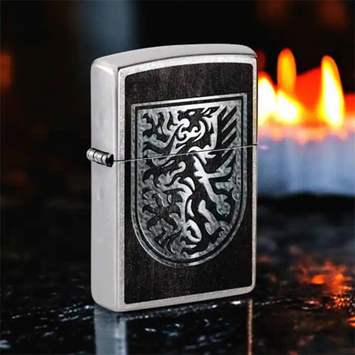Encendedor Zippo - Escudo de armas del dragón
