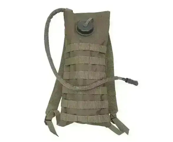 GFT - Hydration Pack med Mollefest - Oliven - Game-On.no