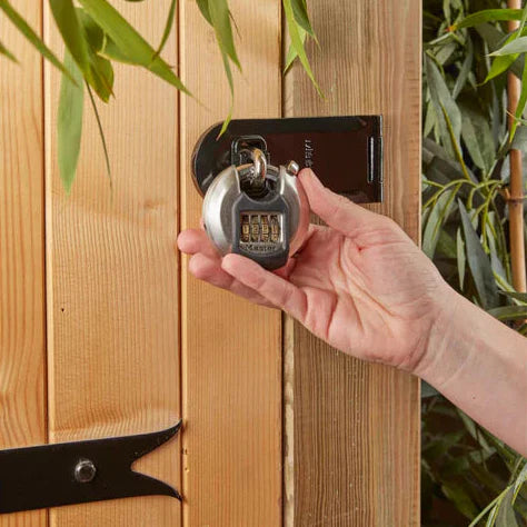 MasterLock - 70mm Høysikkerhets Kombinasjonslås i Rustfritt Stål - Game-On.no