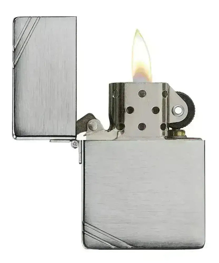 Zippo Lighter - 1935 Replica Slashes - Game-On.no