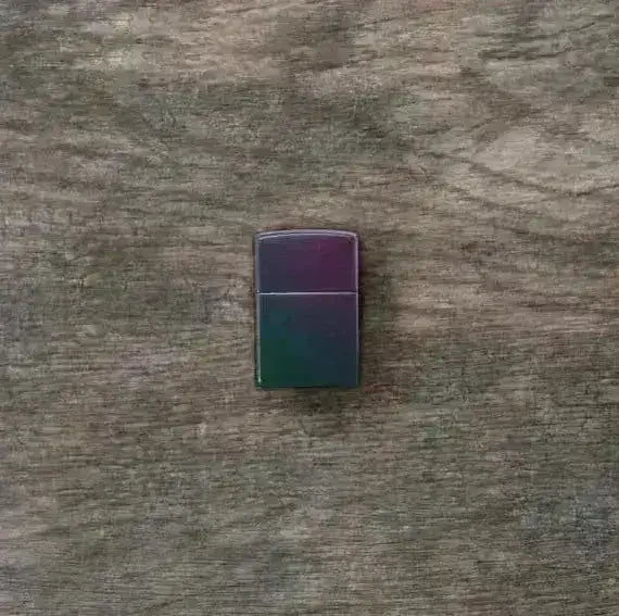 Zippo Lighter - Classic Iridescent - Game-On.no